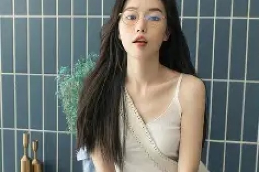 揭开“反特片”的经典面纱：10部谍战电影排名大揭秘